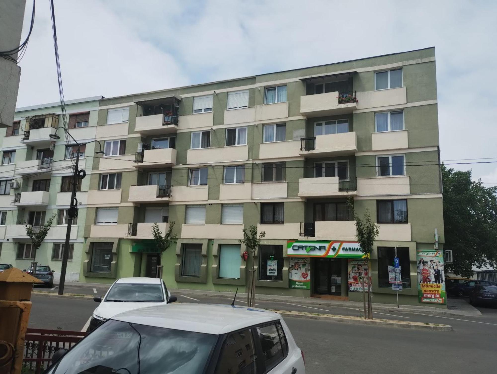 Central White Apartment Satu Mare Bagian luar foto